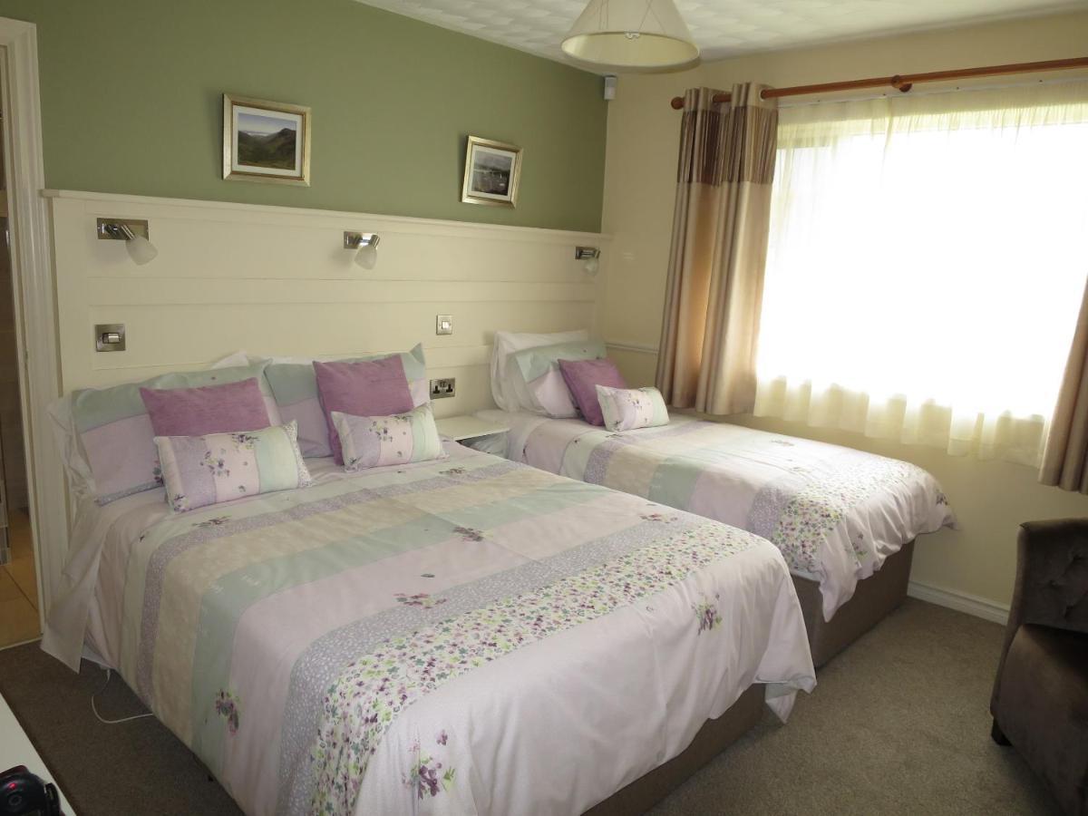 Avalon House B&B Glenties Extérieur photo